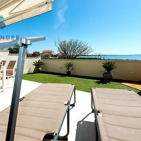 Beachfront Reiterer Villa V2 With Seaview 30 Meters From The Beach - Crowonder Luxury Rent Привлака Екстер'єр фото